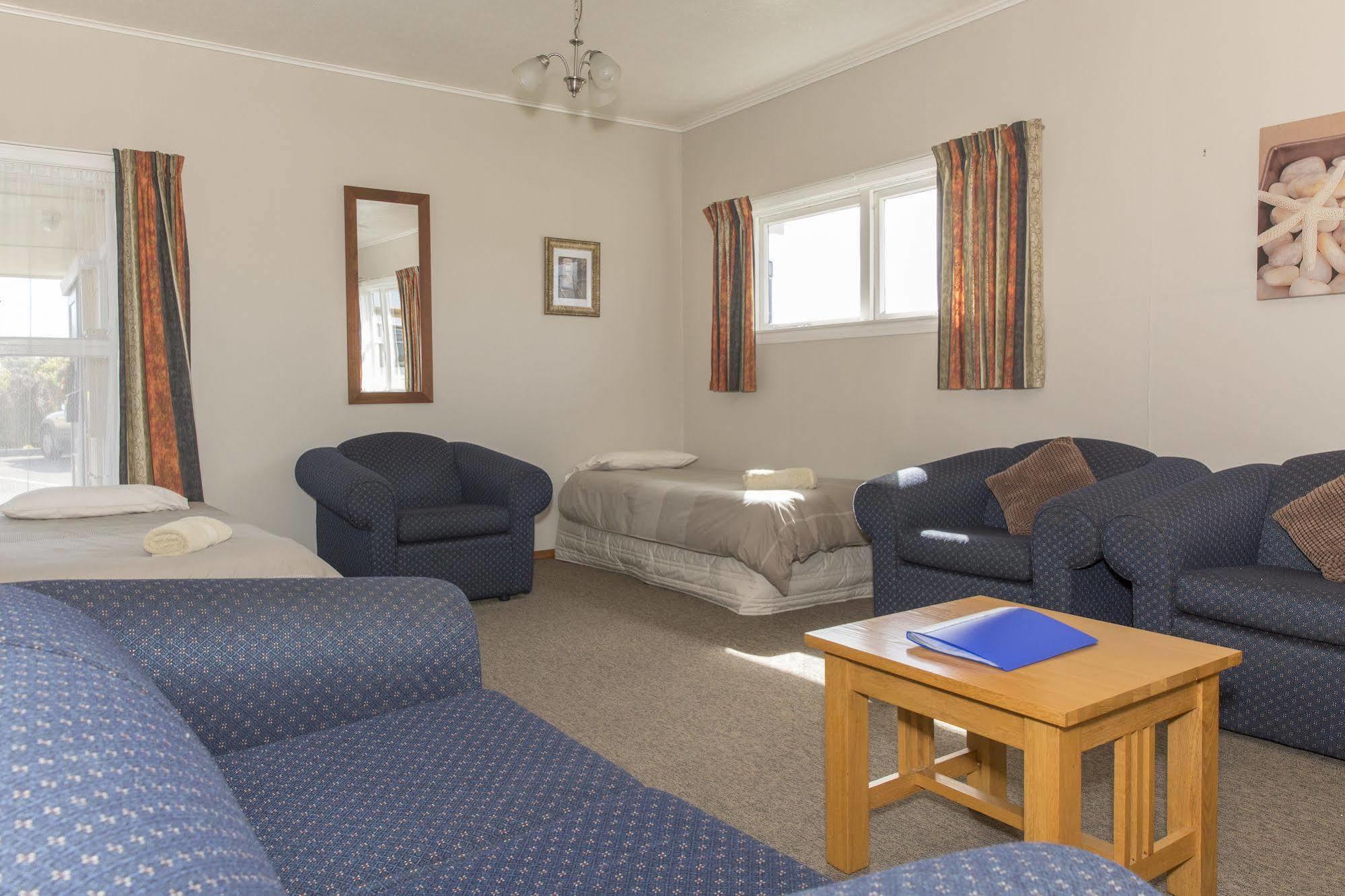Greymouth Motel Екстер'єр фото